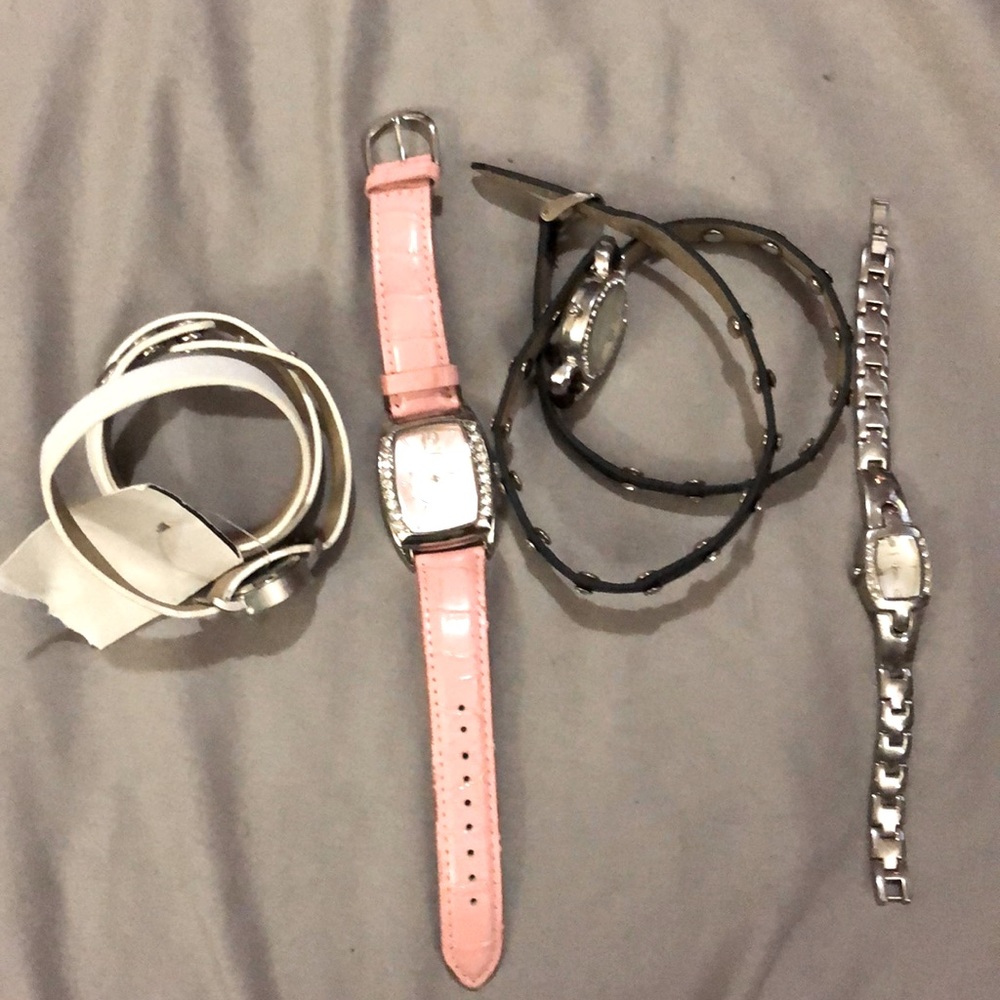 ⏰ Watch Bundle